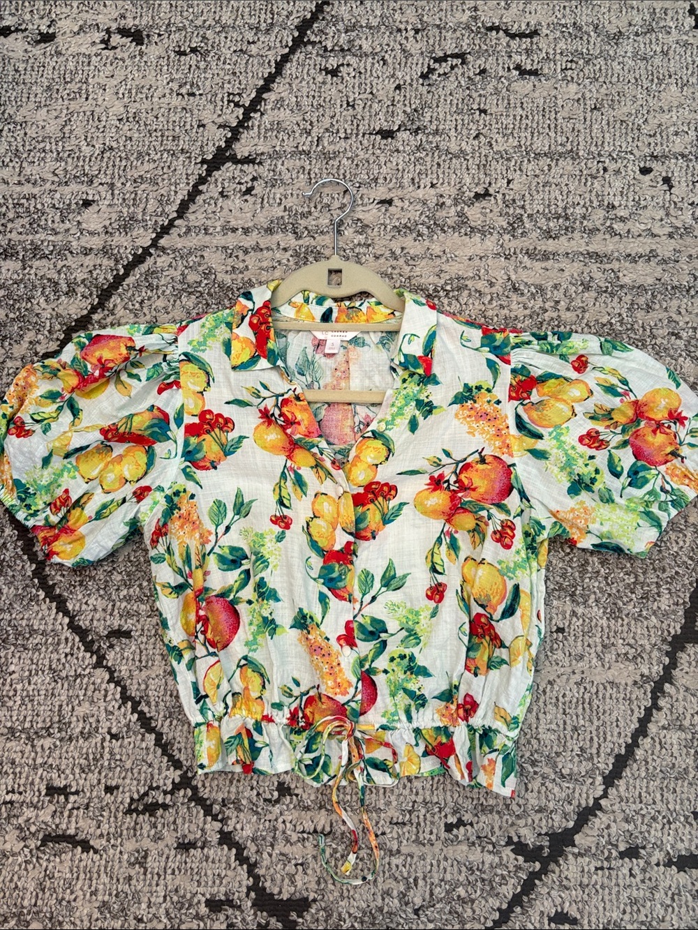 Floral Citrus Button-Front Crop Top - Yellow & Green